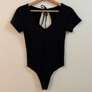 Abercrombie & Fitch Black Bodysuit Ribbed V-neck size Small